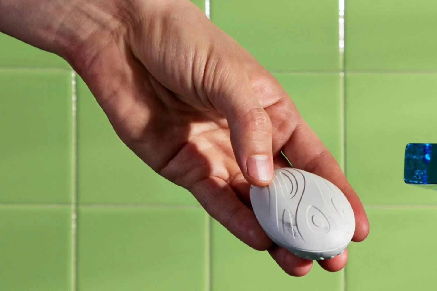 Grounding Stone & Essential Oil Set – Jasmine & Amber by Lifelines