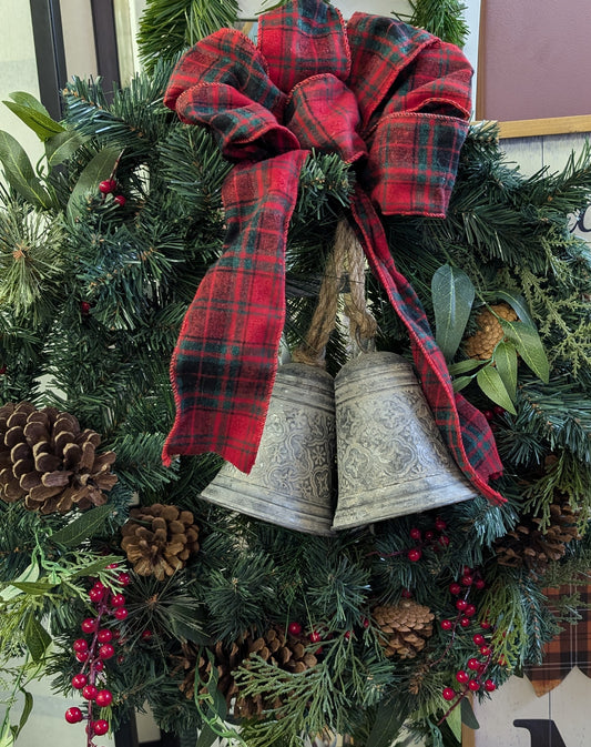 32” Wreath with Bells