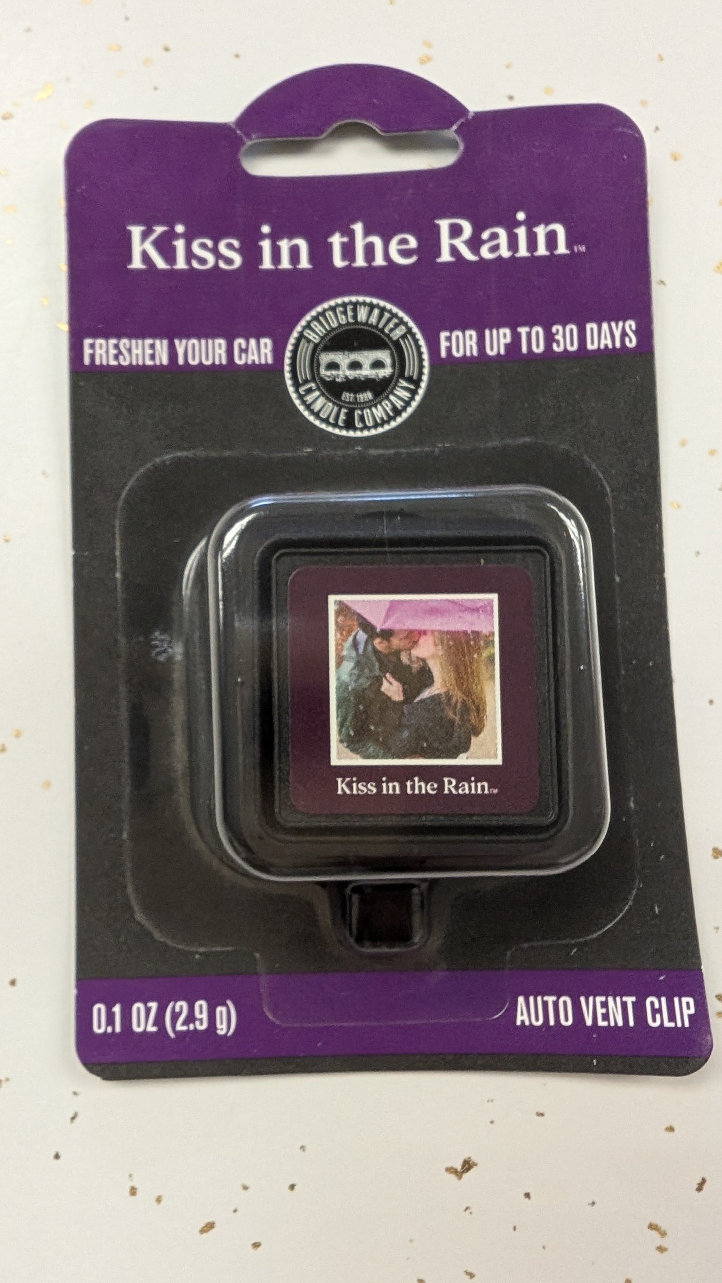 Kiss in the Rain Auto Vent Clip