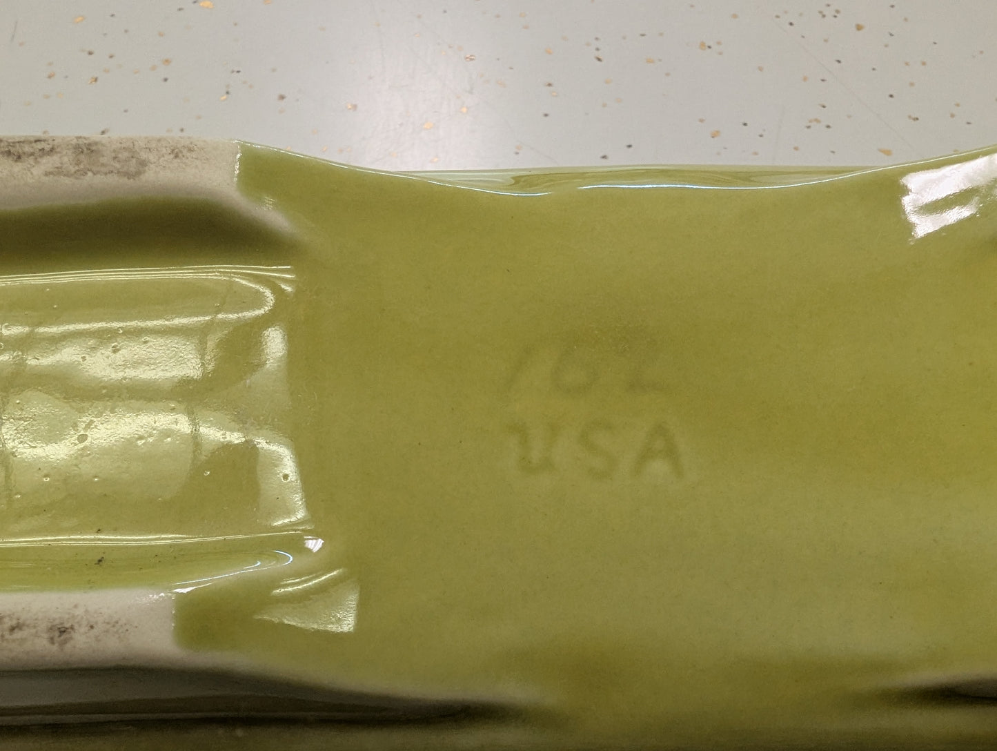 USA Pottery Dog-Bone Planter