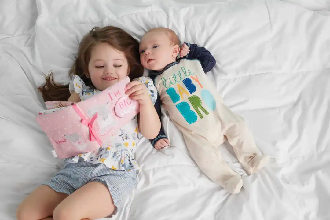 Big Sister Book & Pin Set