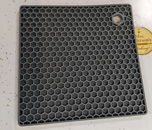 7” Silicone Honeycomb Trivet