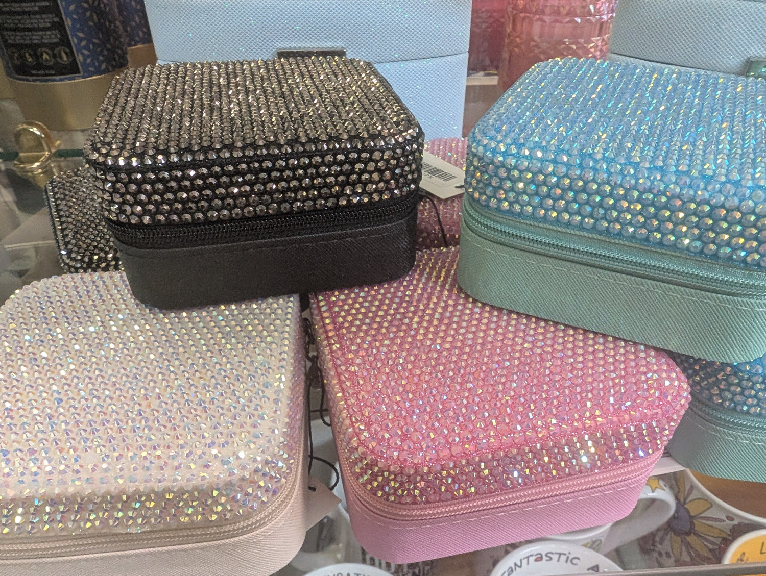 LIVE - A Little Glitz & Glam