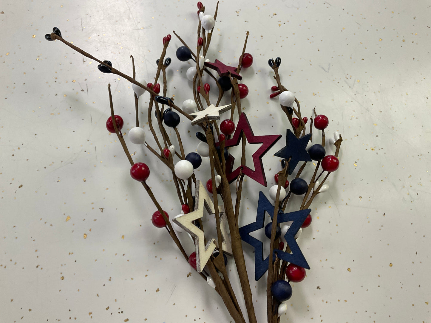 Americana Berry Pick with Stars – Assorted Styles | 17"H