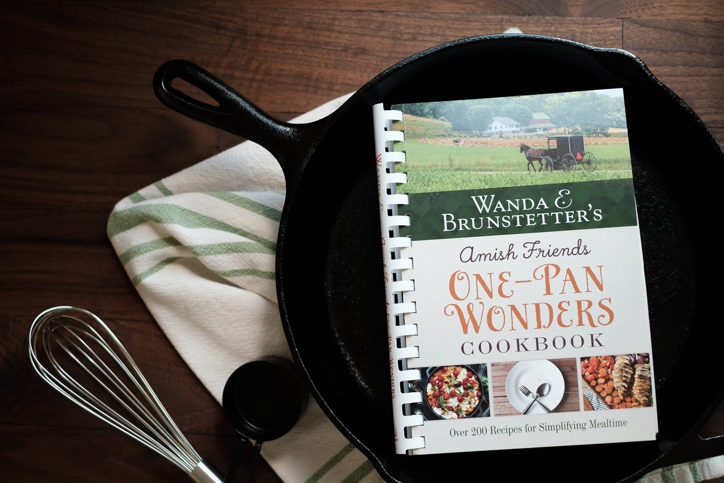 Wanda E. Brunstetter's Amish Friends One-Pan Wonders Cookboo