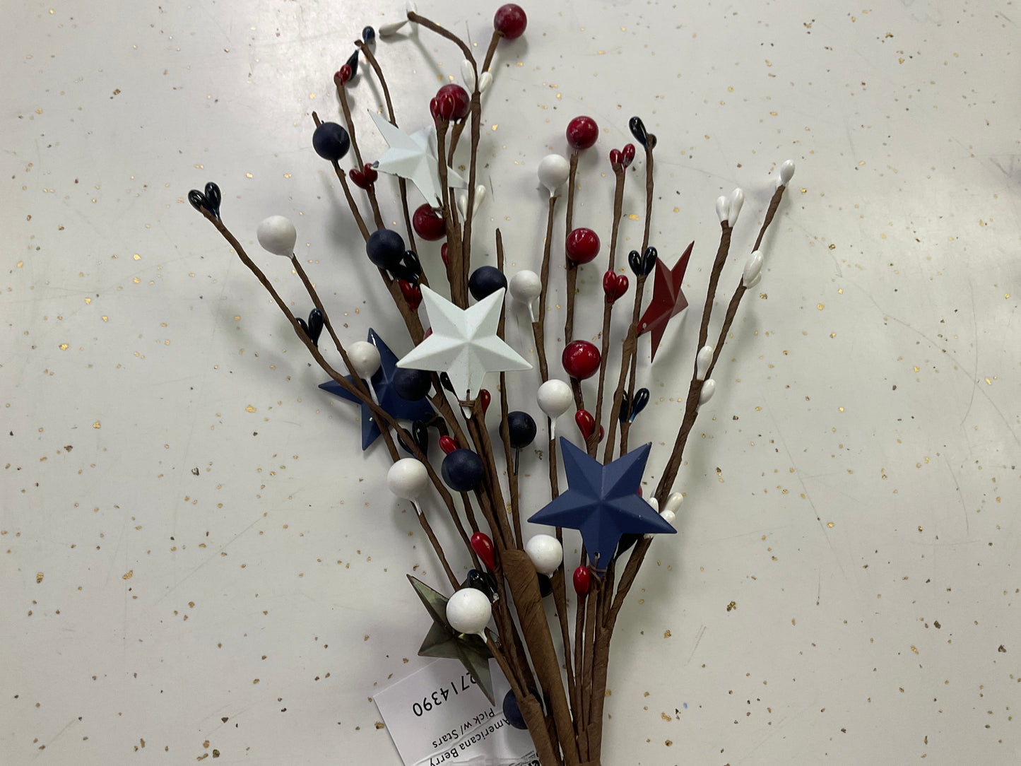 Americana Berry Pick with Stars – Assorted Styles | 17"H