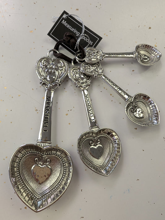 Heart Measuring Spoon Set