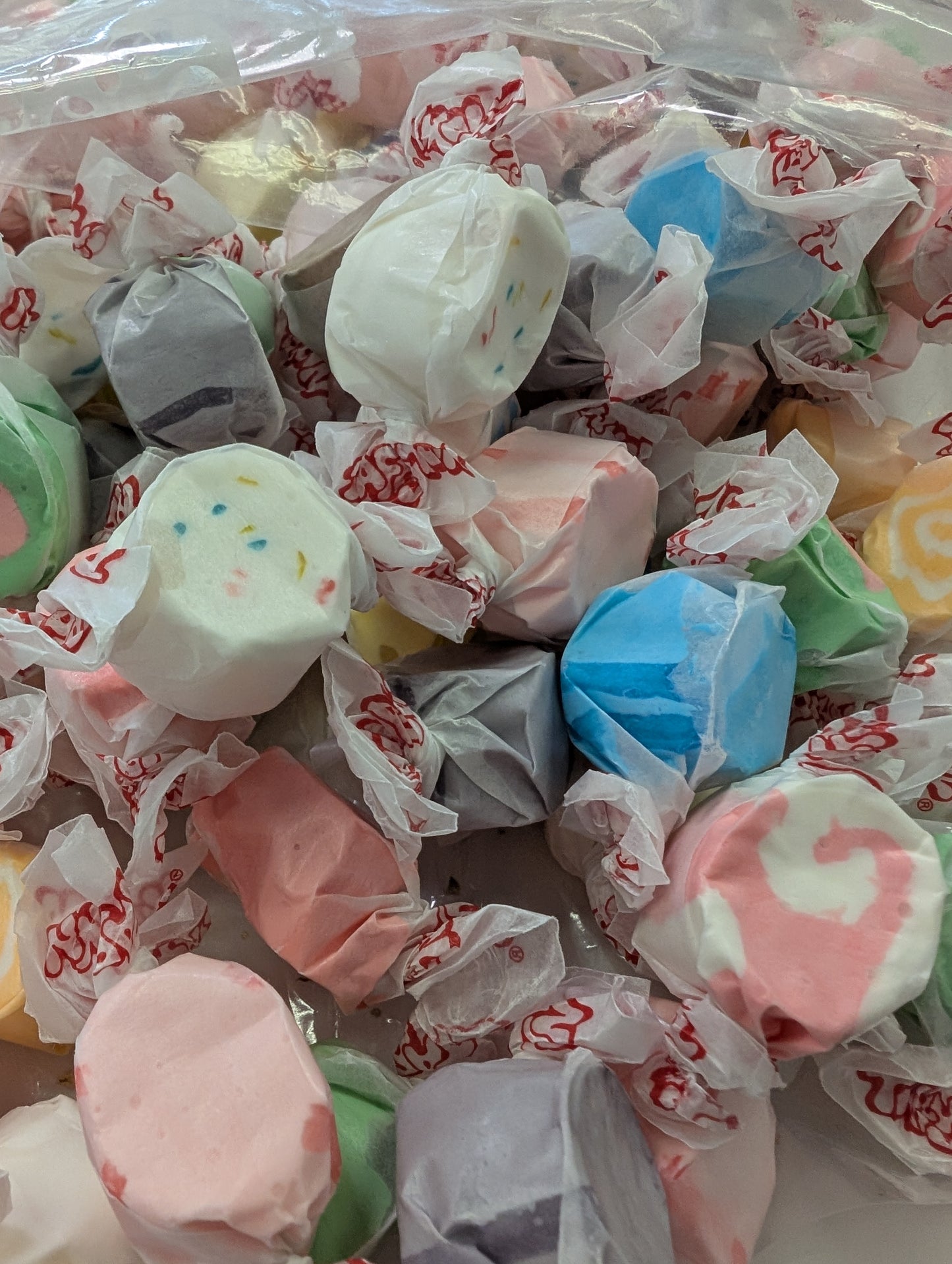 Taffy Town - Salt Water Taffy 12 Fun in giftable bags