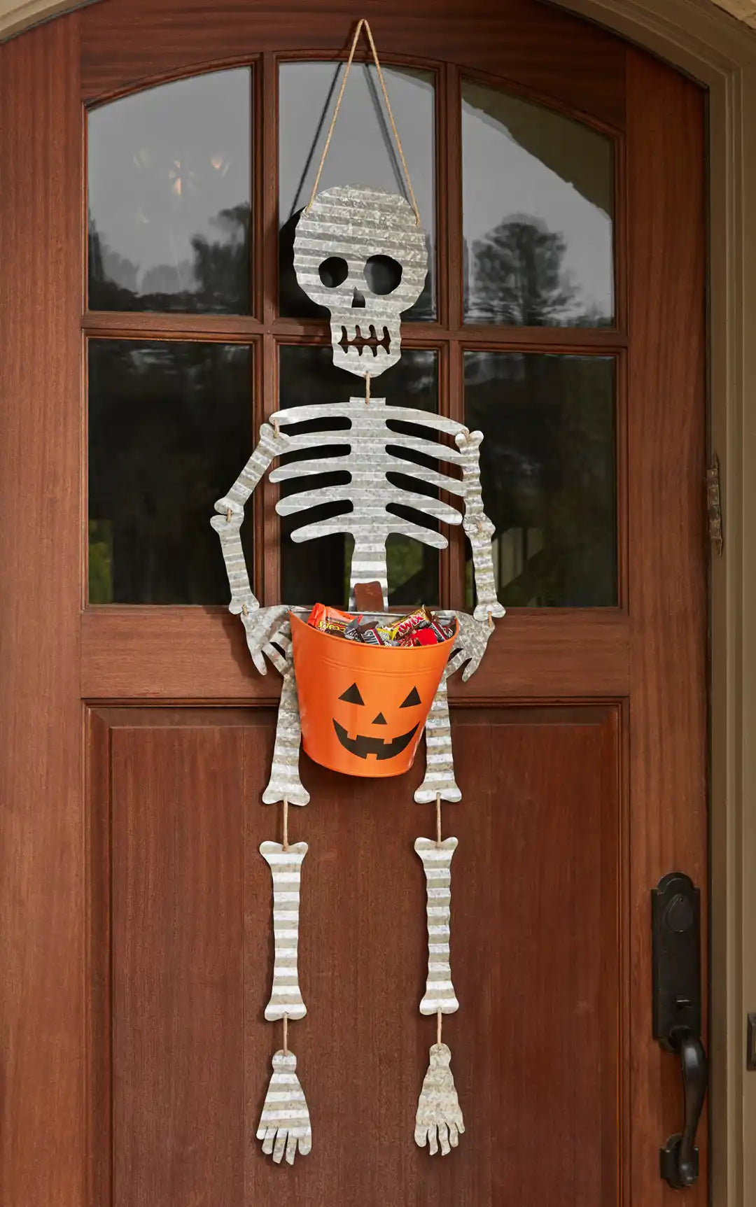 Metal Skeleton Candy Bucket Door Hanger