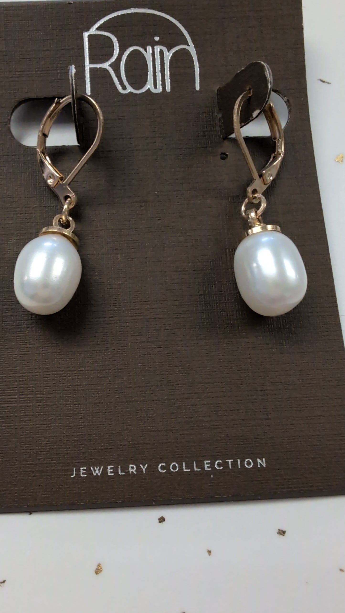 Gold Pearl Earrings