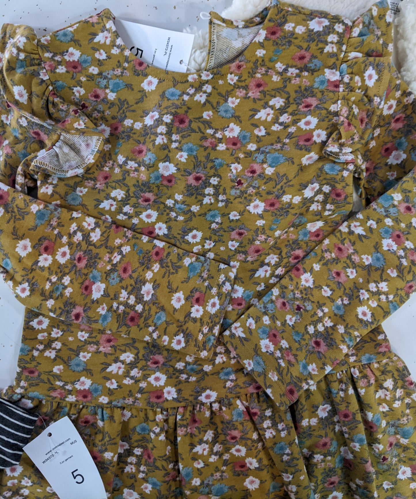 Toddler Girl 3 Piece Floral Tunic, Legging and Faux-fur Vest Set Girls